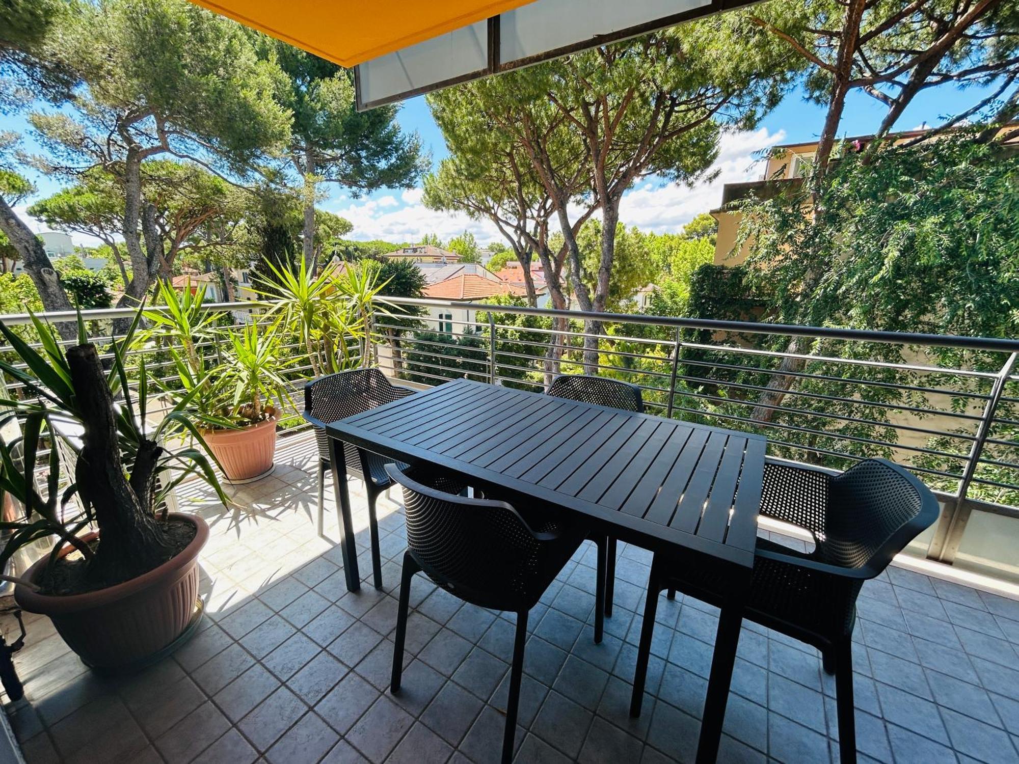Damiano Chiesa Flexrent - Abissinia Lägenhet Riccione Exteriör bild